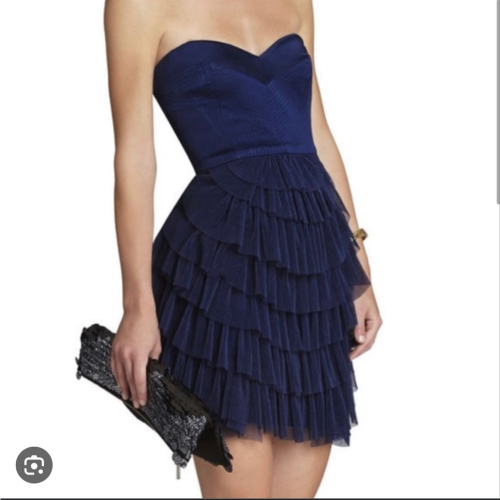 BCBG Maxazria strapless cocktail party dress navy blue sz 4 EUC